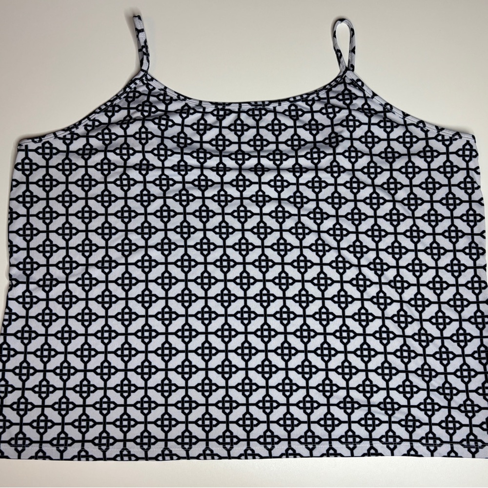 Lane Bryant 26/28 Geometric Tank Top Black White Stretch Plus Size Cami